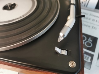 BEOGRAM 1001 TURNTABLE